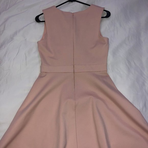 Bevello Boutique - Black Swan: Coleen Dress - Picture 2 of 4